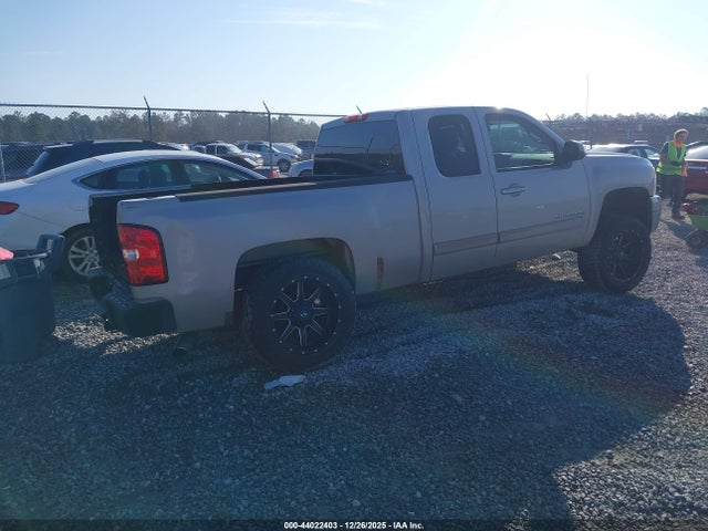 2008 CHEVROLET SILVERADO 1500 1GCEC19J48Z299255 Photo 3
