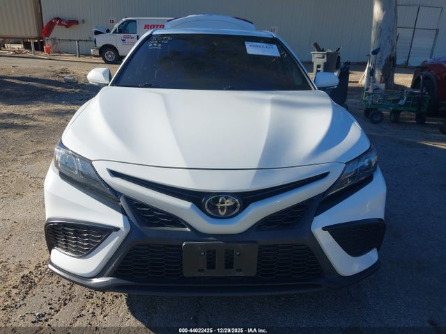 4T1T11AK2PU813354 Toyota CAMRY SE