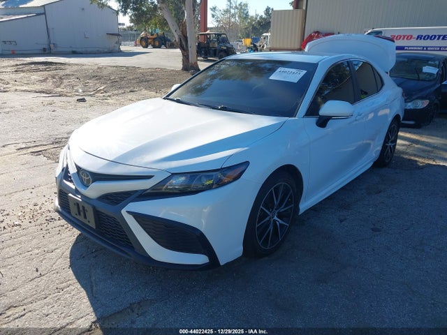 4T1T11AK2PU813354 Toyota CAMRY SE