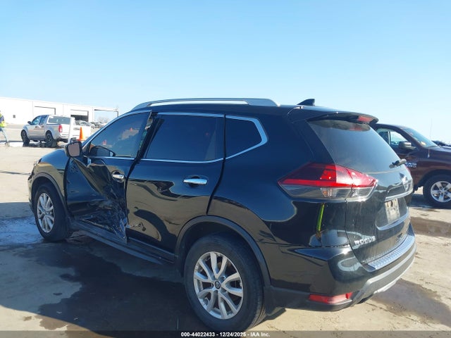 2019 NISSAN ROGUE 5N1AT2MT9KC802524 Photo 2