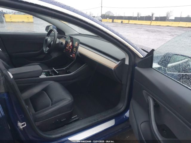 2018 TESLA MODEL 3 5YJ3E1EA7JF018262 Photo 4