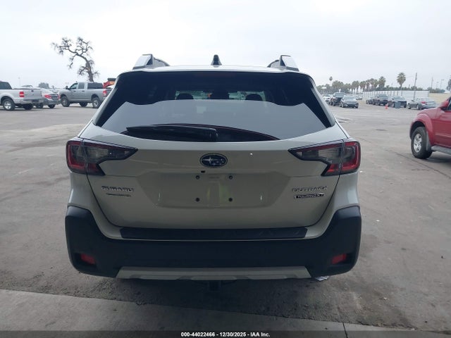 4S4BTGPD7R3257052 Subaru Outback Touring Xt