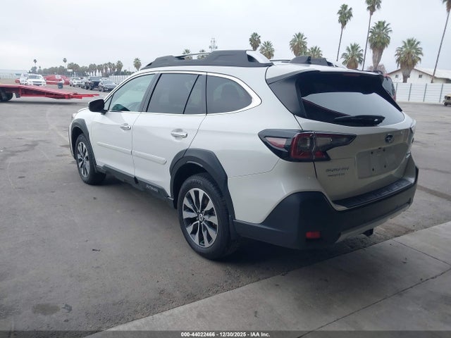 4S4BTGPD7R3257052 Subaru Outback Touring Xt
