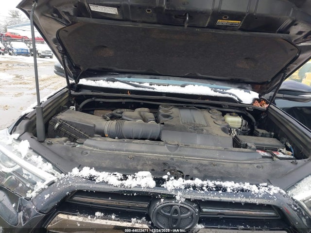 2020 TOYOTA 4RUNNER JTEBU5JRXL5756560 Photo 9
