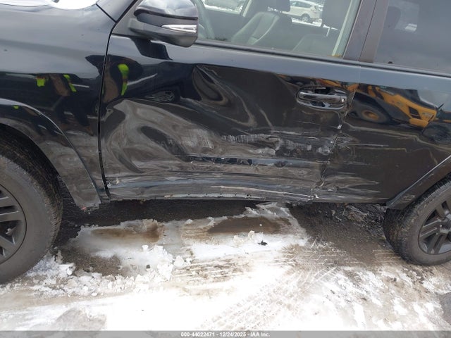 2020 TOYOTA 4RUNNER JTEBU5JRXL5756560 Photo 5