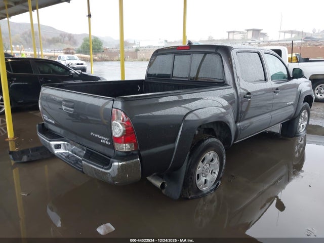 Toyota Tacoma Prerunner 2015 5TFJX4GN7FX050855 Image 4