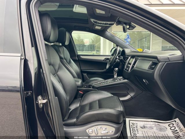 2015 PORSCHE MACAN WP1AF2A52FLB94223 Photo 4