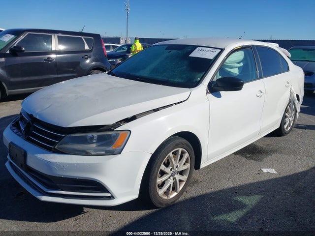 3VWD17AJ7FM298970 Volkswagen Jetta 1.8t Se
