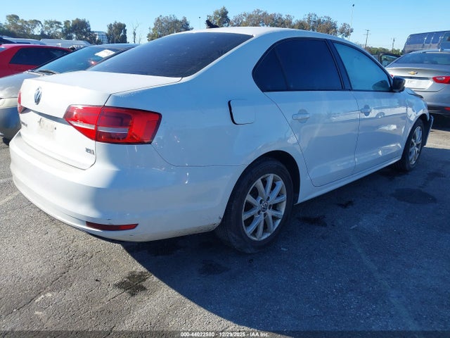 3VWD17AJ7FM298970 Volkswagen Jetta 1.8t Se