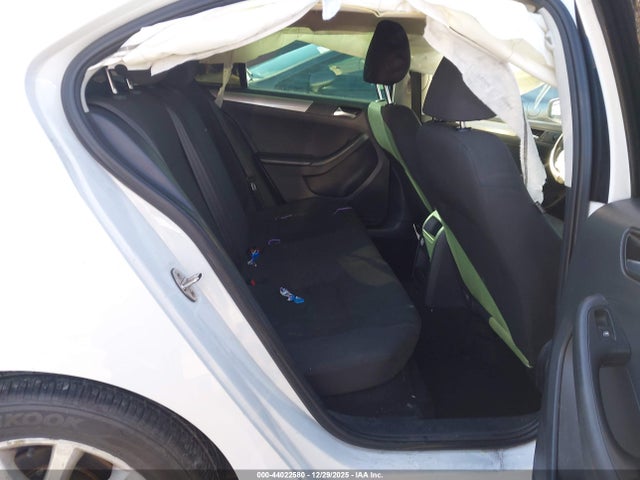 3VWD17AJ7FM298970 Volkswagen Jetta 1.8t Se