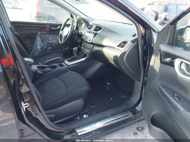 3N1AB7AP2HL698373 Nissan SENTRA SV
