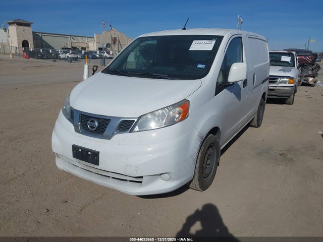 Nissan NV200 SV 2015 3N6CM0KN8FK701202 Image 2
