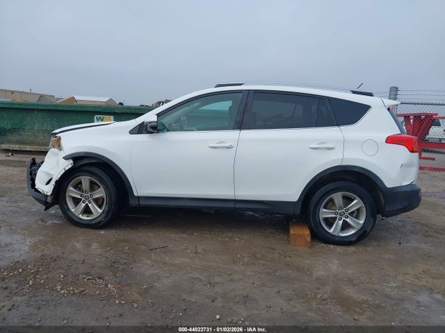 Toyota Rav4 Xle 2015 2T3WFREV1FW172835 Image 14