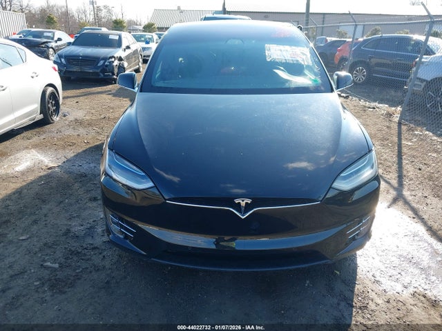 2017 TESLA MODEL X 5YJXCBE20HF040250 Photo 5