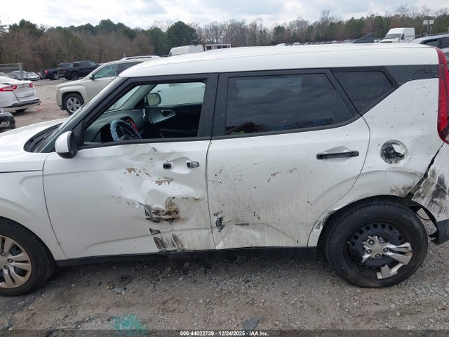 KNDJ23AU4N7805158 KIA SOUL LX