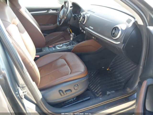 2015 AUDI A3 WAUEFGFF5F1115606 Photo 4