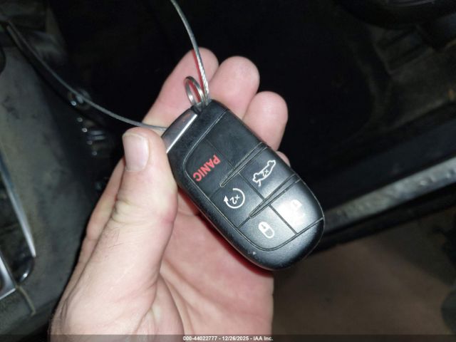 2023 CHRYSLER 300 2C3CCASG7PH662088 Photo 10