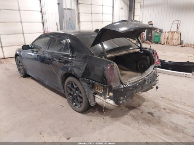 2023 CHRYSLER 300 2C3CCASG7PH662088 Photo 2