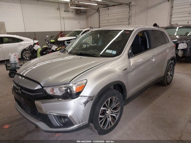 2018 MITSUBISHI OUTLANDER SPORT JA4AR3AW4JZ033282 Photo 1