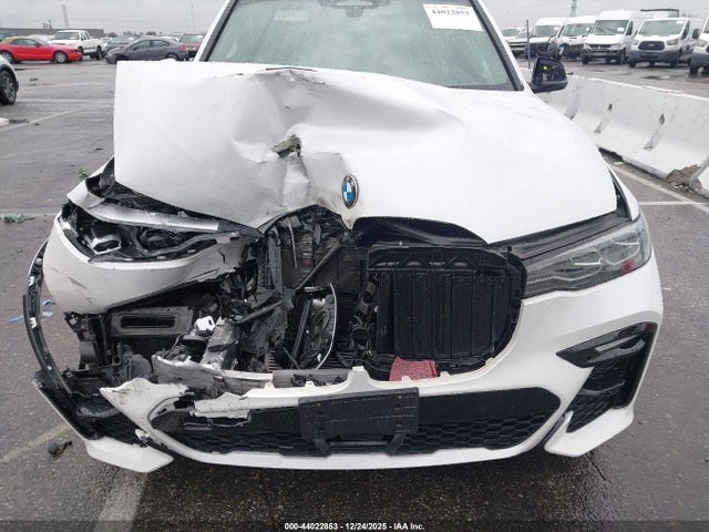 2022 BMW X7 5UXCW2C06N9K70662 Photo 5