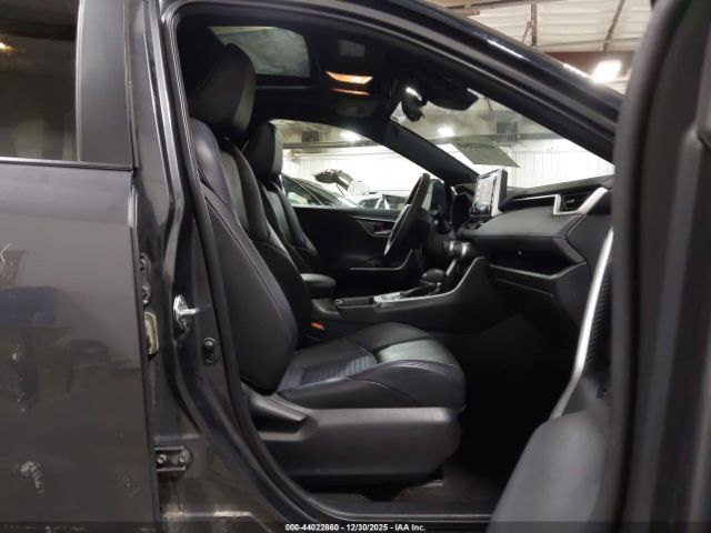 2021 TOYOTA RAV4 HYBRID 2T3E6RFV6MW022680 Photo 4