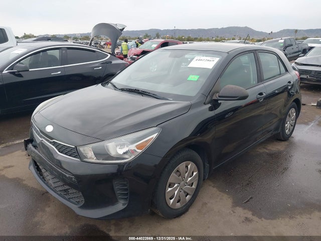 3KPA25AB0JE096040 KIA RIO LX