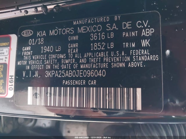 3KPA25AB0JE096040 KIA RIO LX