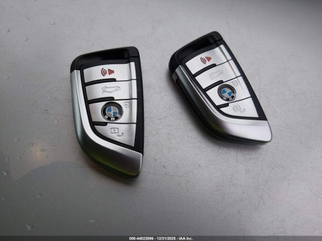 2022 BMW X5 5UXCR4C00N9K38339 Photo 10