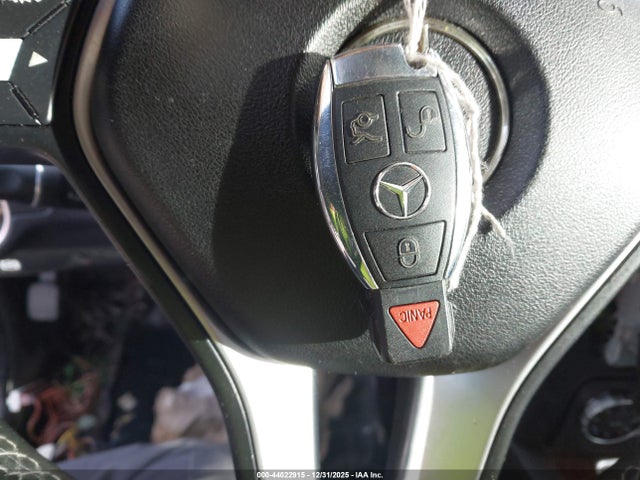 WDCGG8JB8EG264925 Mercedes-Benz Glk 350 4matic