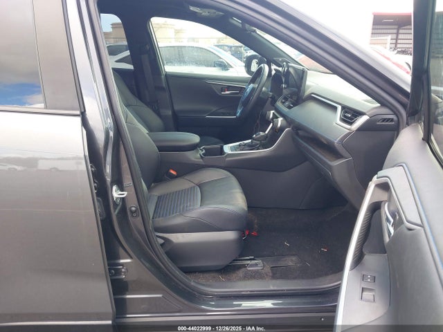 JTME6RFV1RJ040591 Toyota Rav4 Hybrid Xse