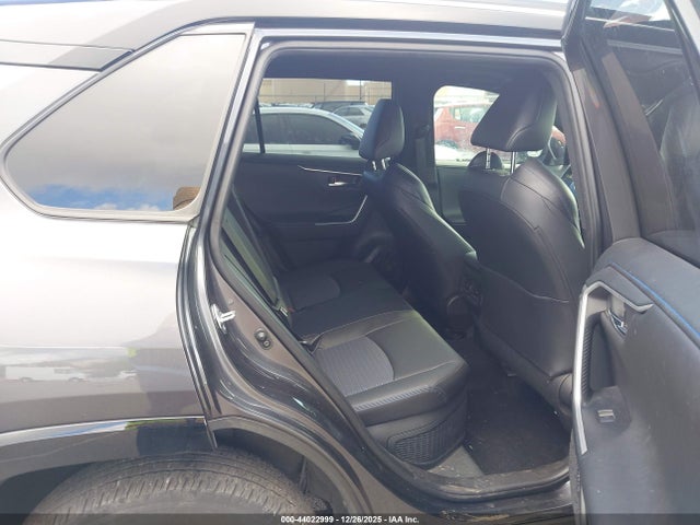 JTME6RFV1RJ040591 Toyota Rav4 Hybrid Xse