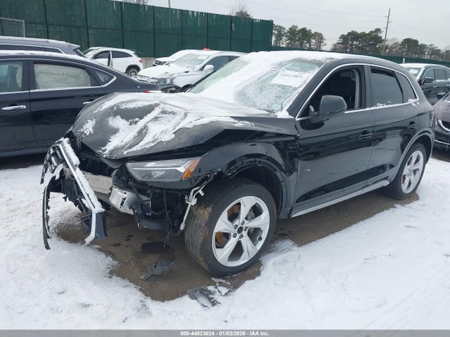 2021 Audi Q5 Premium Plus 45 Tfsi Quattro S Tronic მანქანა იყიდება აუქციონზე, vin: WA1BAAFY9M2037030, აუქციონის ნომერი: 44023024