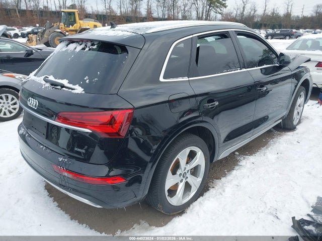 2021 Audi Q5 Premium Plus 45 Tfsi Quattro S Tronic მანქანა იყიდება აუქციონზე, vin: WA1BAAFY9M2037030, აუქციონის ნომერი: 44023024