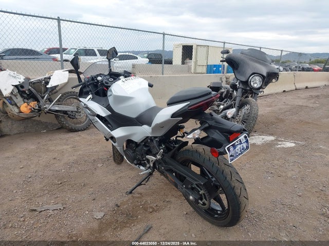 Kawasaki EX500 2024 ML5EXGG1XRDA08201 Image 3
