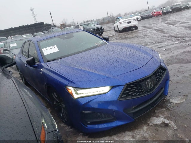 44023058 :رقم المزاد ، 19UUB5F55NA000848 vin ، 2022 Acura Tlx A-spec Package مزاد بيع
