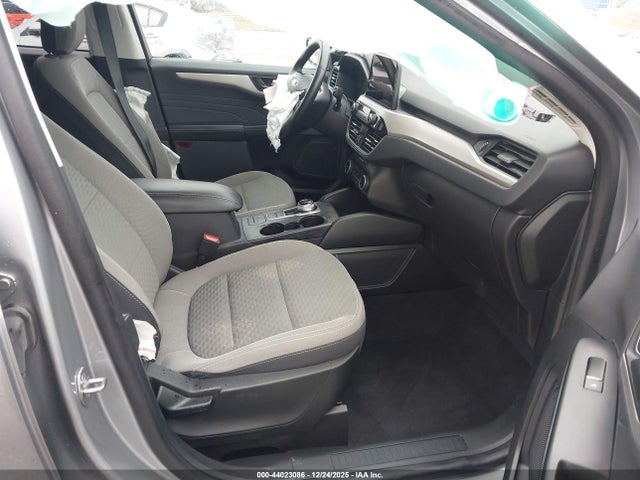 2022 FORD ESCAPE 1FMCU0G60NUB93323 Photo 4