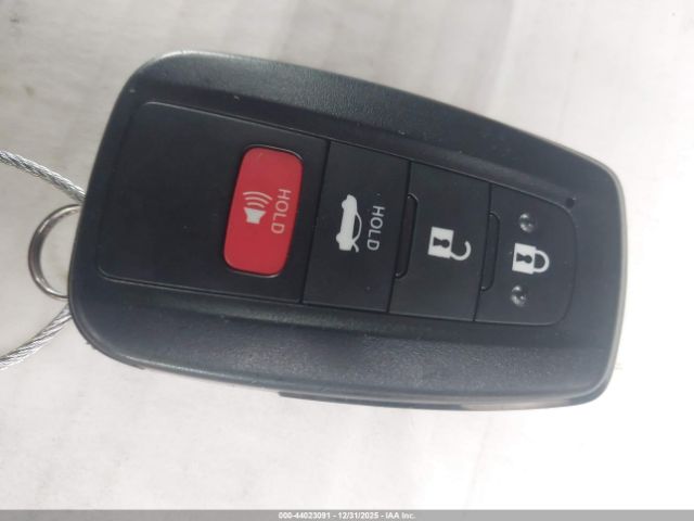 2021 TOYOTA COROLLA JTDEAMDE7MJ016373 Photo 10