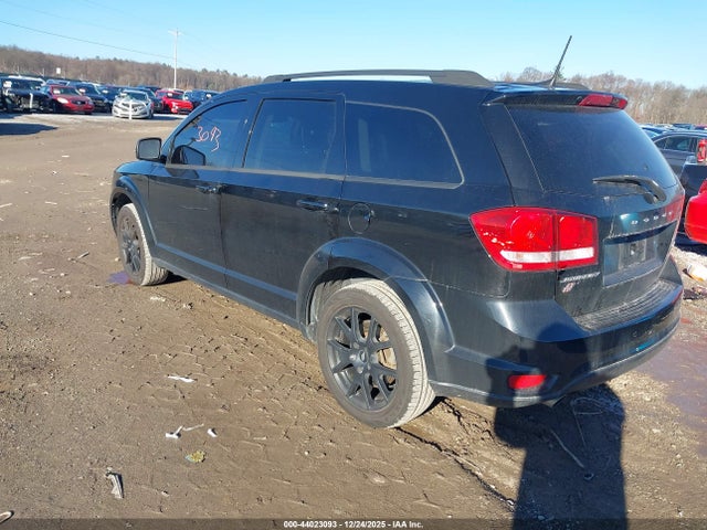 2019 DODGE JOURNEY 3C4PDDEG5KT752282 Photo 2