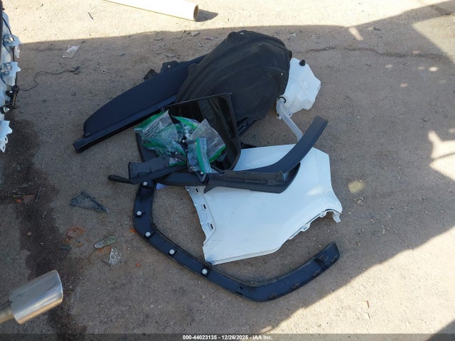 2T3W1RFV9SW393767 Toyota Rav4 Xle