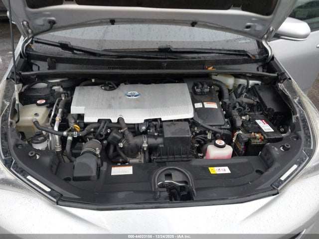 JTDKBRFUXH3029839 Toyota Prius Two