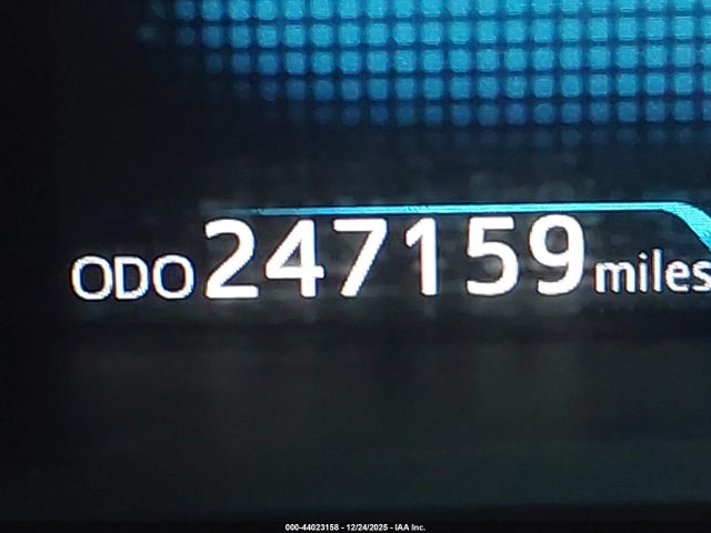 JTDKBRFUXH3029839 Toyota Prius Two