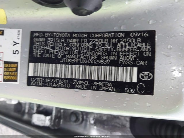 JTDKBRFUXH3029839 Toyota Prius Two