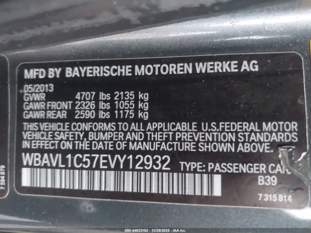 2014 BMW X1 WBAVL1C57EVY12932 Photo 8