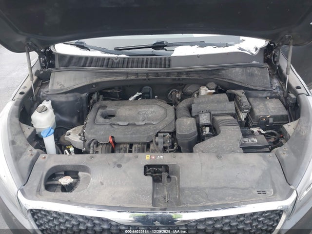Продажа на аукционе авто 2017 Kia Sorento 2.4l Lx, vin: 5XYPGDA3XHG206328, номер лота: 44023164