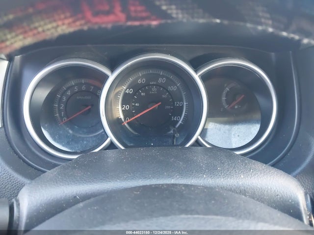 44023180 :رقم المزاد ، 3N1BC1CP2BL372804 vin ، 2011 Nissan Versa 1.8s مزاد بيع