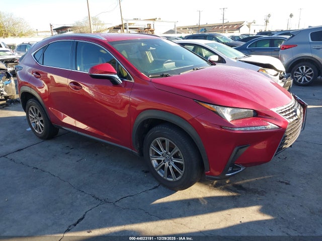 JTJYARBZ1K2154673 Lexus NX 300