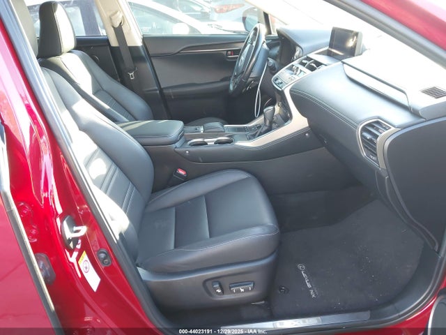 JTJYARBZ1K2154673 Lexus NX 300