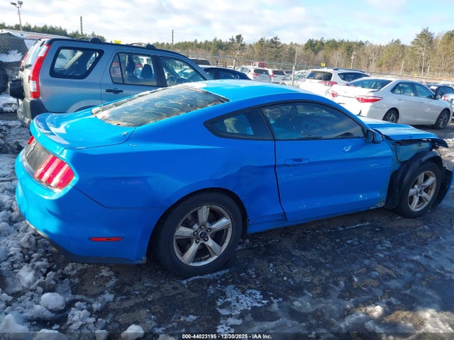 1FA6P8AM9H5262450 Ford Mustang V6