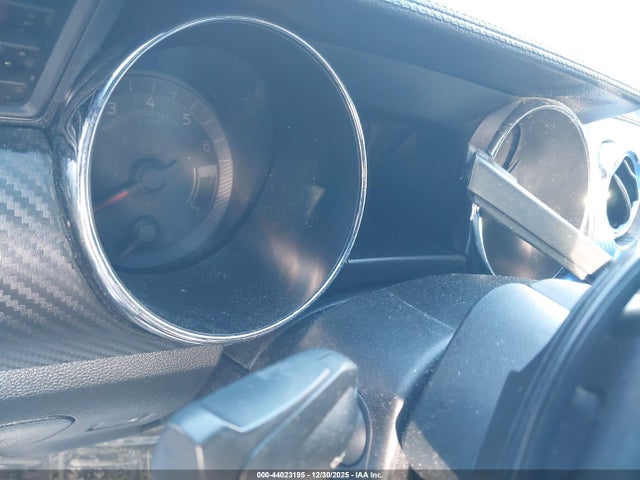 1FA6P8AM9H5262450 Ford Mustang V6