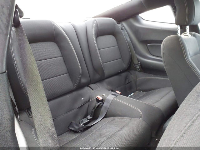1FA6P8AM9H5262450 Ford Mustang V6